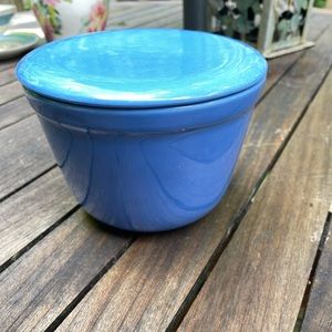 Vintage Blue Oxford Ware Serving / Refridgerator Bowl Dish Covered Lid